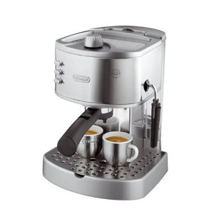 Rustikaler Kaffeemacher: DeLonghi Espressomaschine EC 330 S