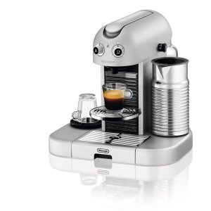 Mitmachen und gewinnen: Nespresso-Maschine Gran Maestria Platinum von De’Longhi [Aktion beendet]