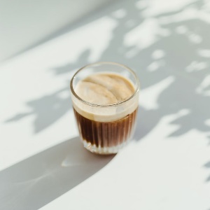 Mhmm, lecker Kaffee in der Espressotasse